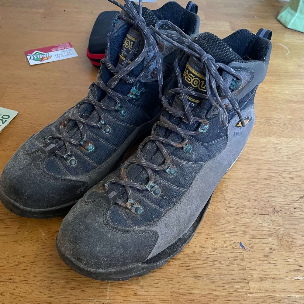 Asolo FSN 55GTX (as is)